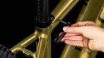 Cube Reaction Hybrid Performance 625 goldenlime n black – Bild 5